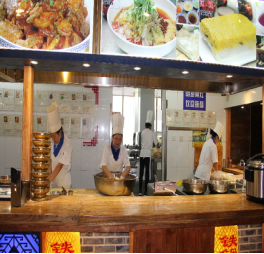 “明厨亮灶”-蒸汽节能大锅灶 让顾客成为监督者